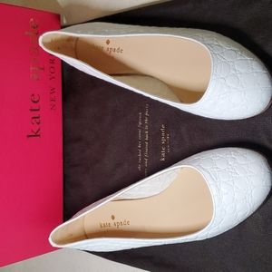 Kate Spade | Size 7 Matte White Flats